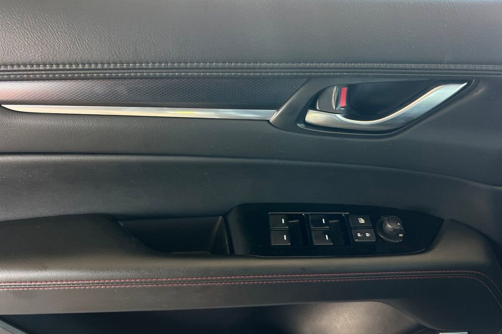 Certified 2024 MAZDA CX-5 Carbon Edition image 13