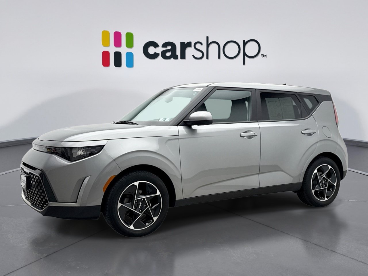 Used 2025 Kia Soul EX FWD image 1