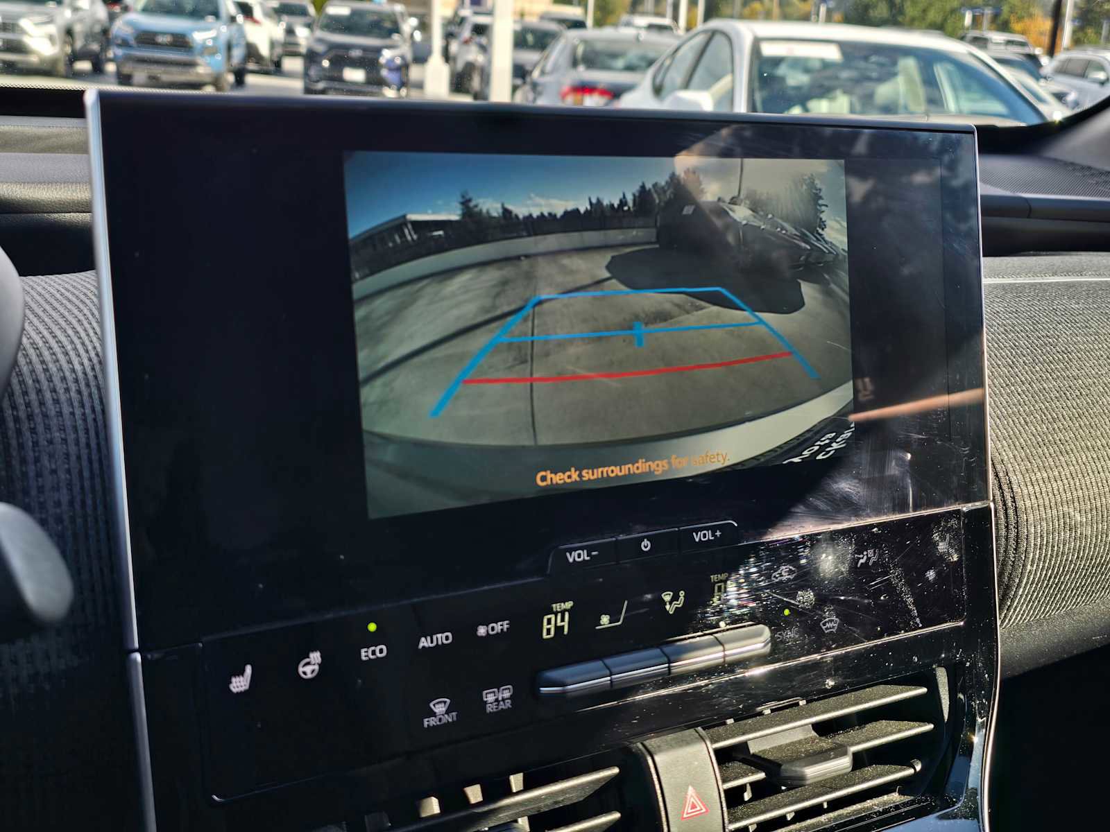 Used 2024 Toyota bZ4X XLE w/ Weather Package image 25