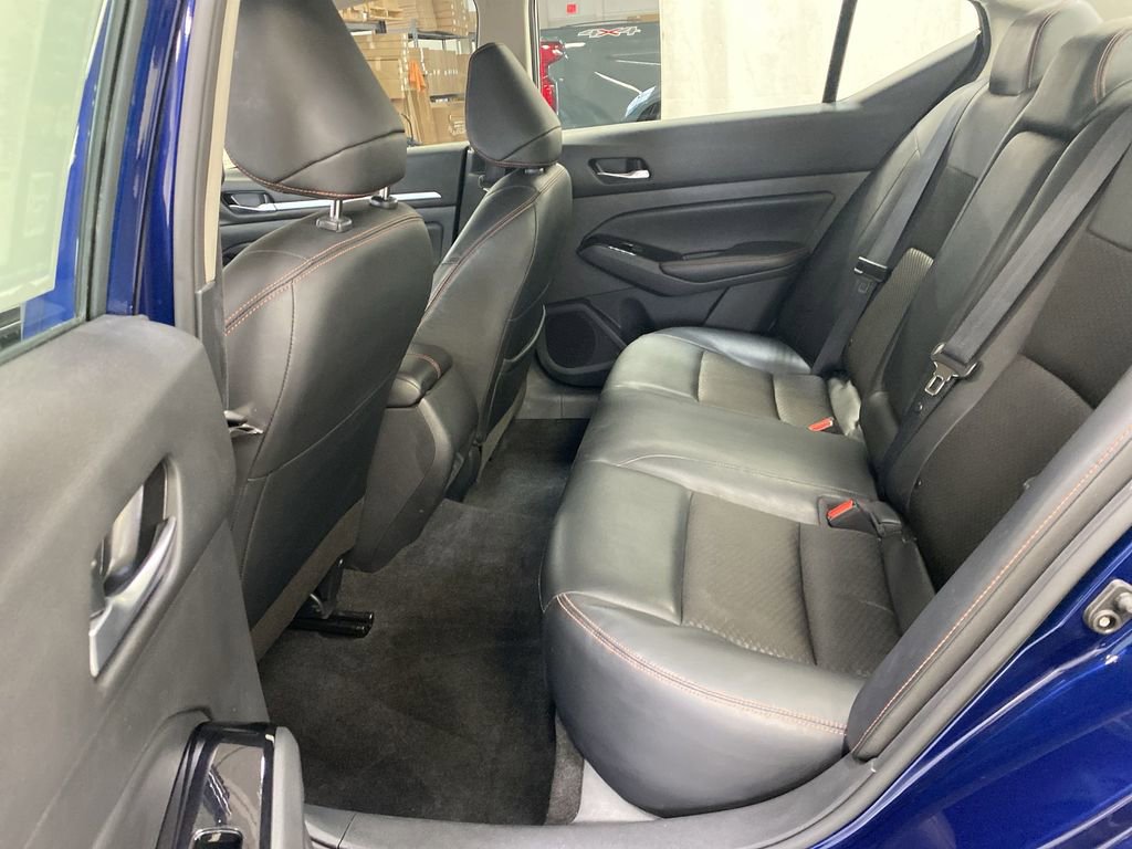 Used 2024 Nissan Altima 2.5 SR image 34