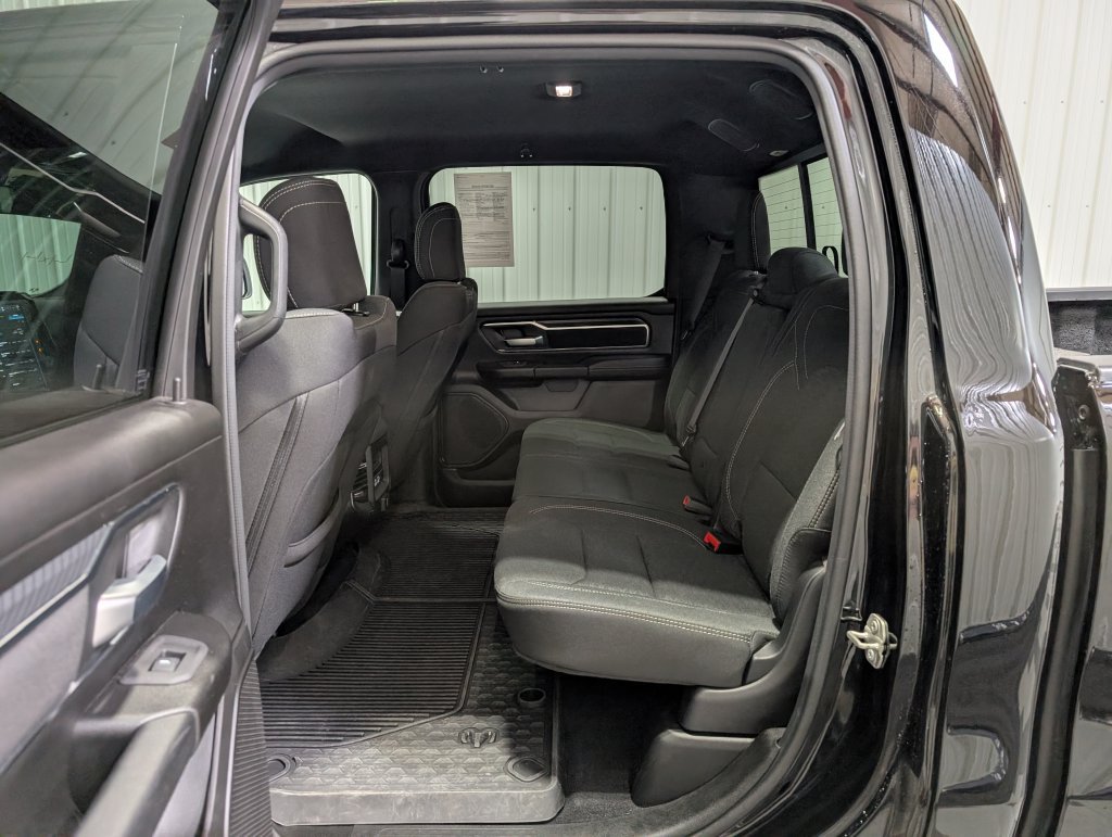 Used 2025 RAM 1500 Big Horn AWD/4WD image 10