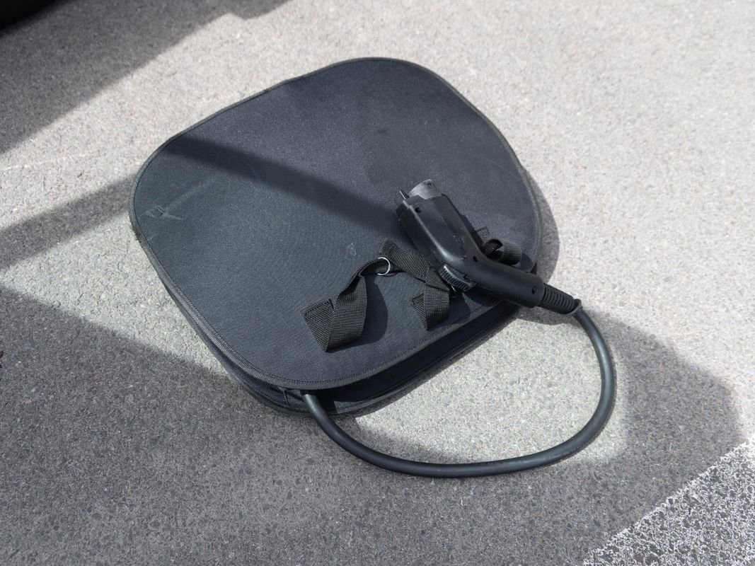 Used 2024 Nissan Ariya AWD image 18