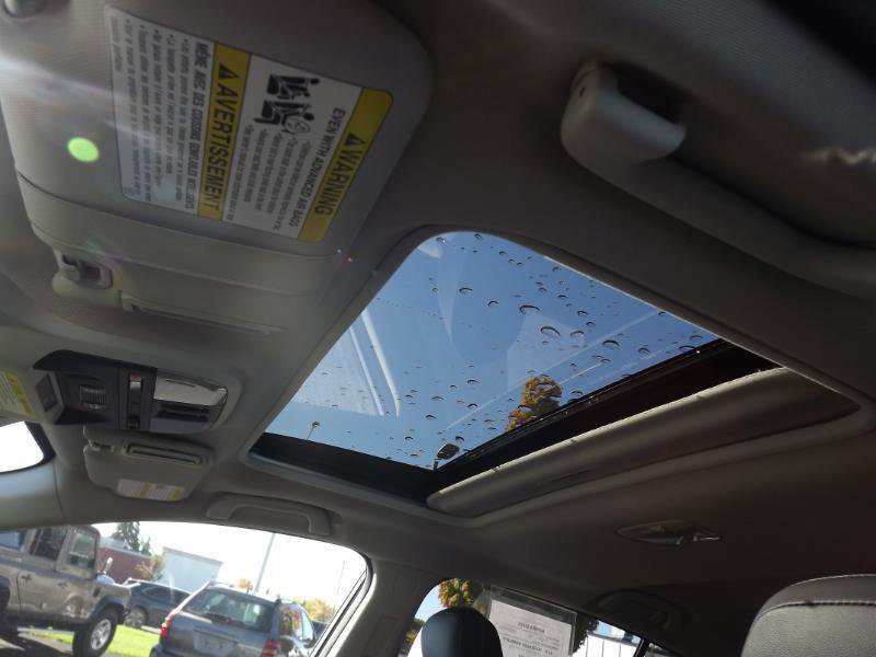 Used 2022 Subaru Crosstrek 2.5i Limited w/ Moonroof Package 2 image 16