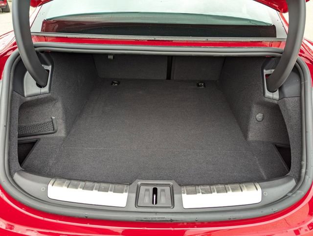 Used 2022 Porsche Taycan 4S image 16