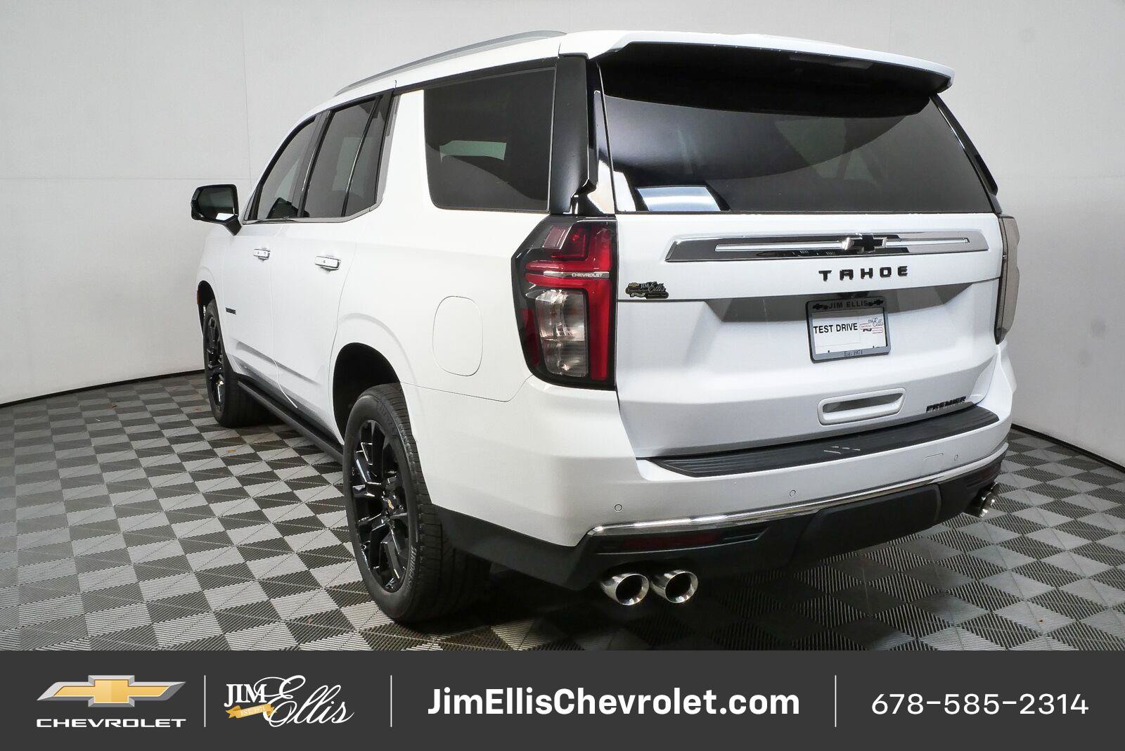 Used 2023 Chevrolet Tahoe Premier w/ Premium Package 2 AWD/4WD image 24