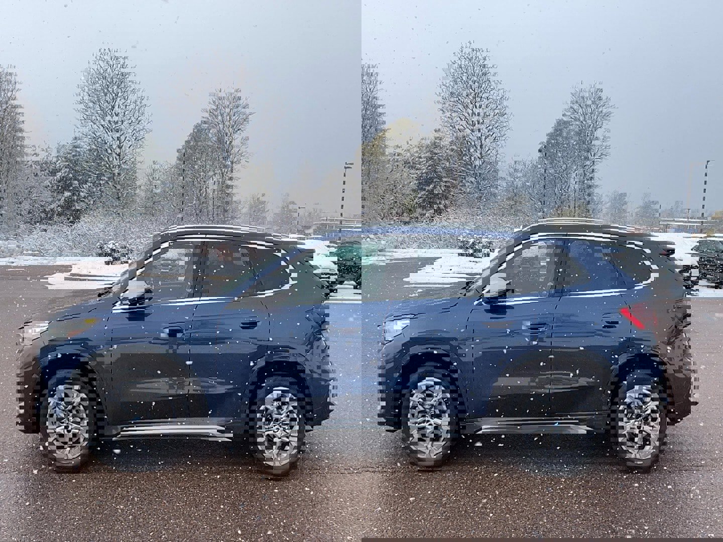 Certified 2023 BMW X1 xDrive28i w/ Premium Package image 2