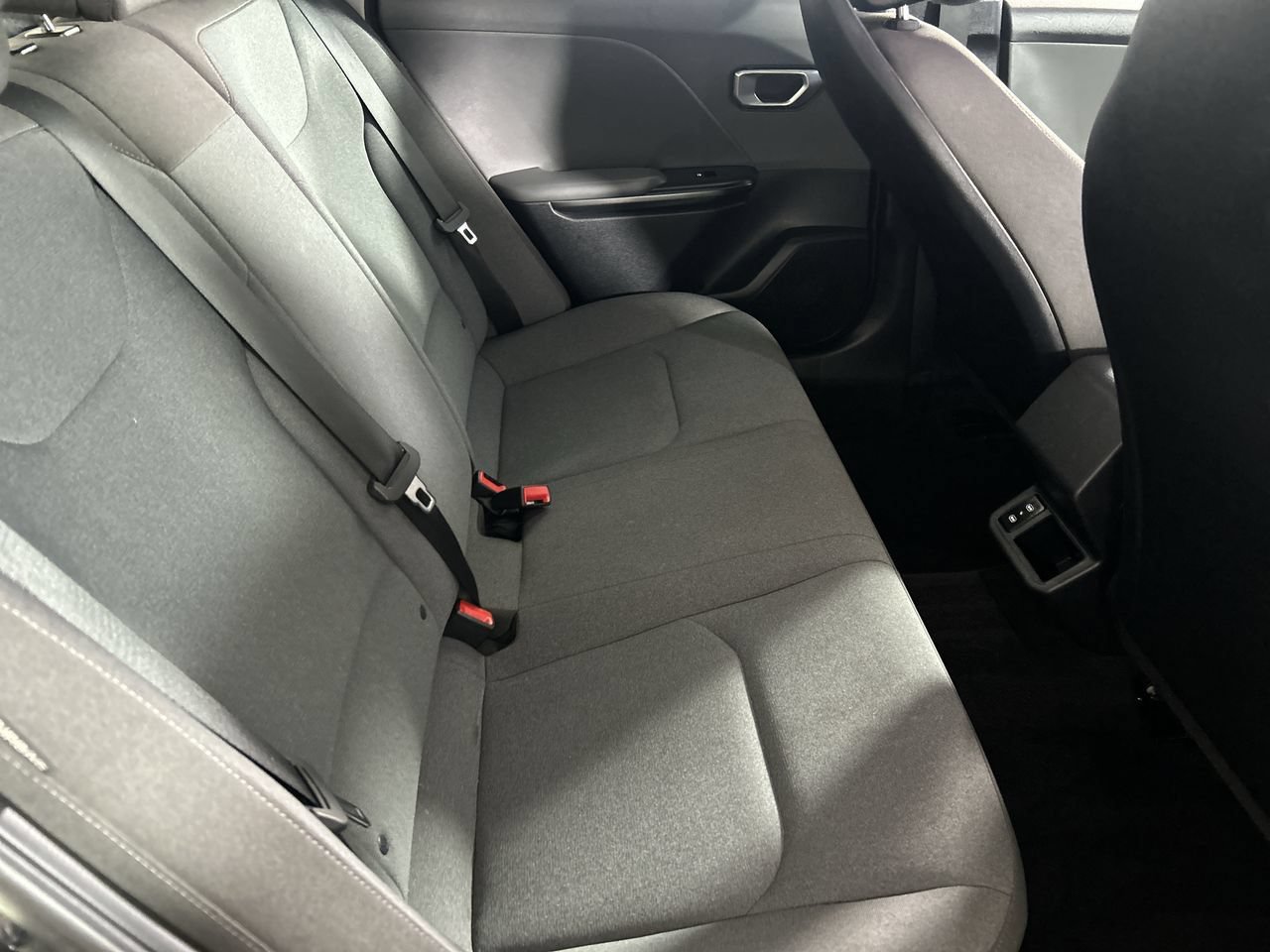 Used 2025 Kia K4 FWD image 24