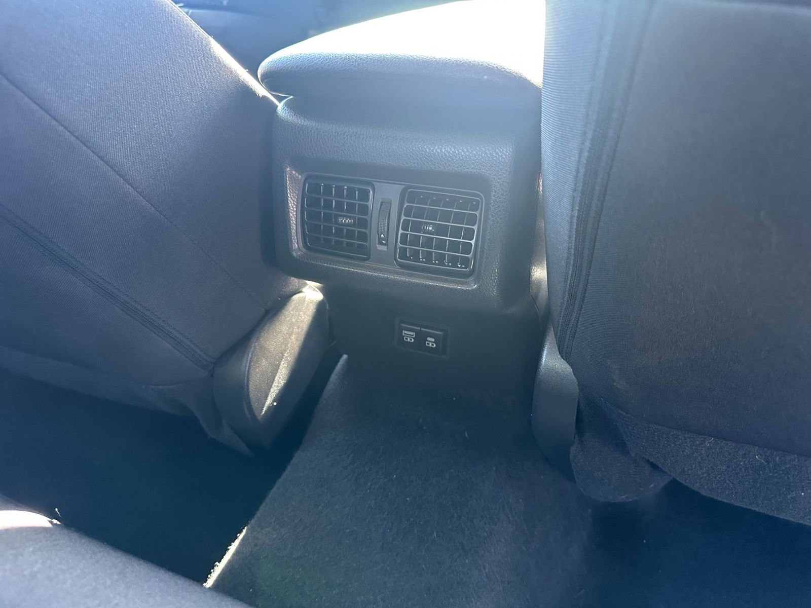 Used 2025 Toyota Camry LE image 23