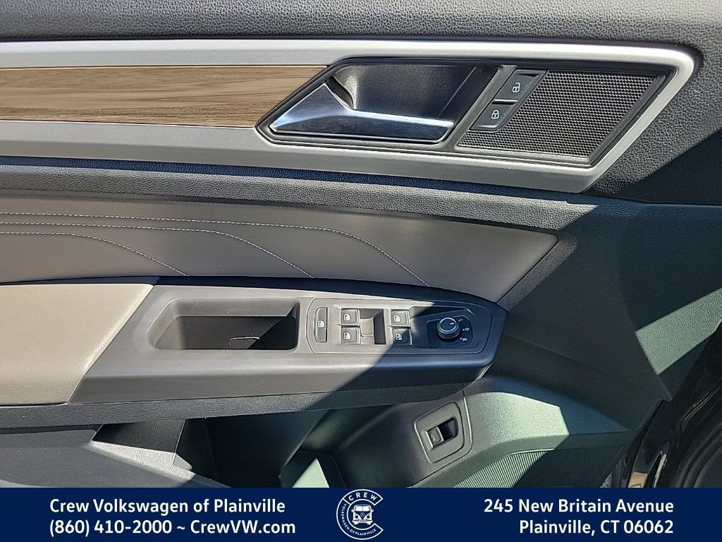 Certified 2023 Volkswagen Atlas SEL AWD/4WD image 38