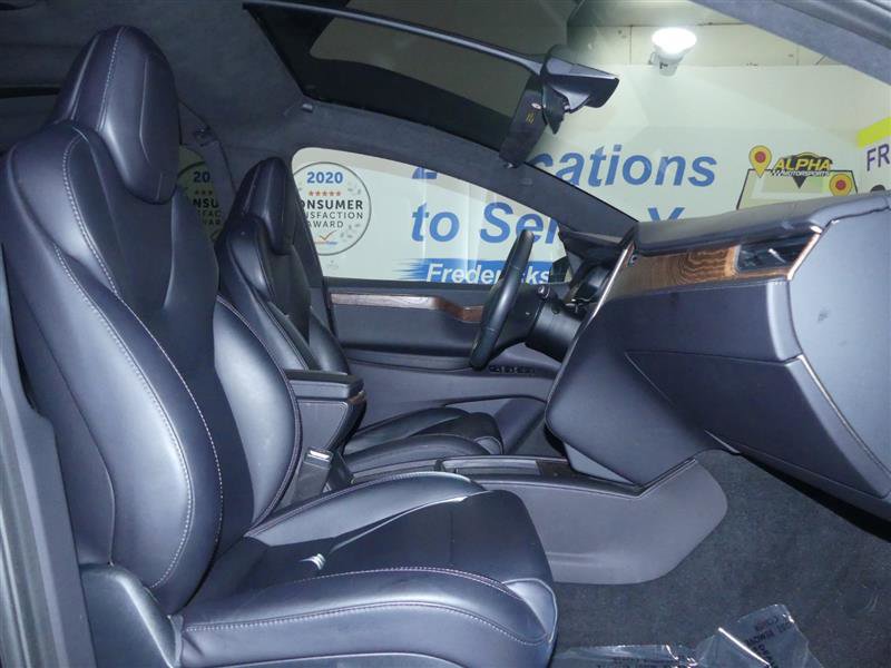 Used 2018 Tesla Model X 100D image 9
