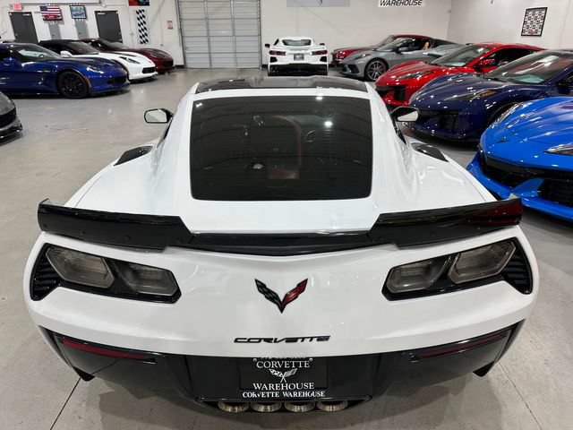 Used 2015 Chevrolet Corvette Z06 w/ 3LZ Preferred Equipment Group RWD image 18