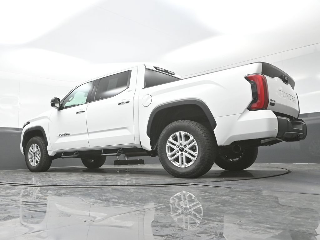 Used 2023 Toyota Tundra SR5 w/ SR5 Premium Package AWD/4WD image 40