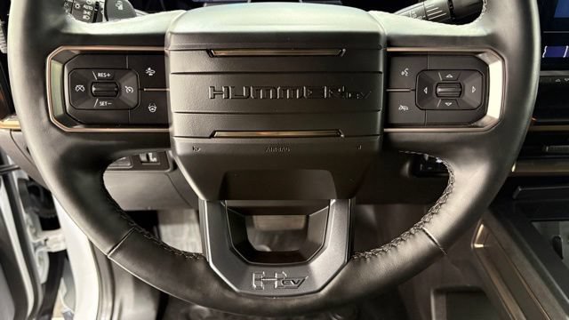 Used 2025 GMC Hummer EV 2X w/ LPO, Cargo Utility Package AWD/4WD image 34