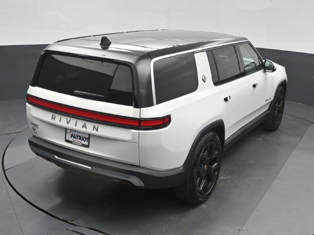 Used 2023 Rivian R1S Adventure Dual AWD/4WD image 41
