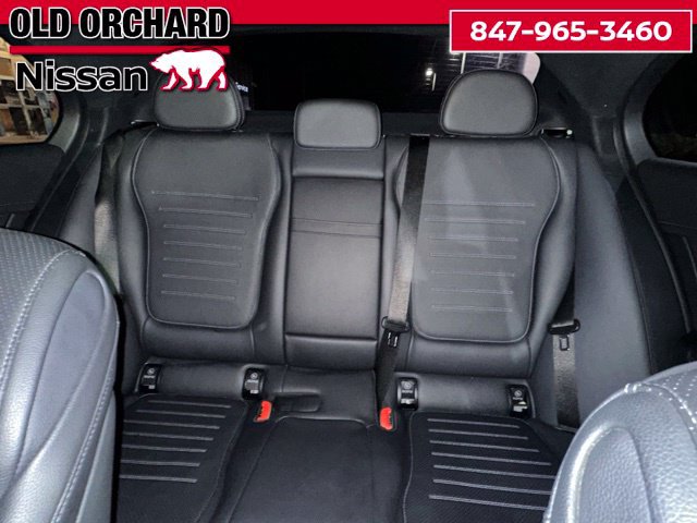 Used 2024 Mercedes-Benz C 300 4MATIC Sedan w/ AMG Line w/ Night Package image 16