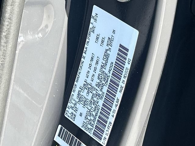 Used 2024 Toyota Tacoma SR5 AWD/4WD image 10