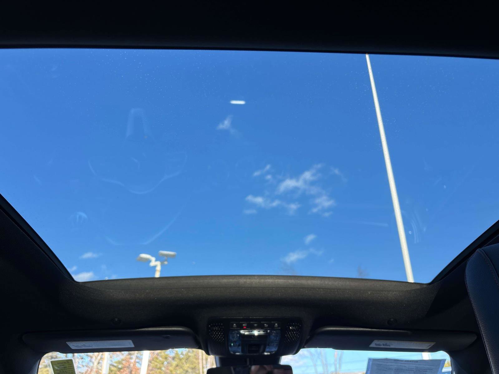 Used 2022 Mercedes-Benz CLA 250 4MATIC image 10