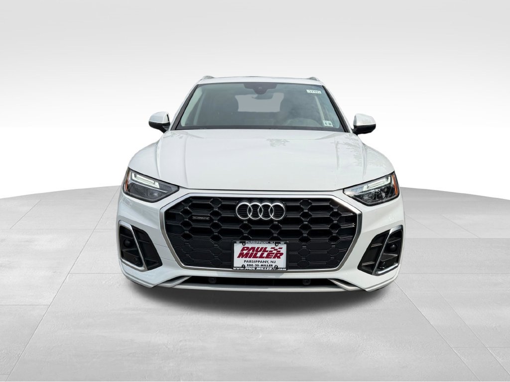 Used 2023 Audi Q5 2.0T Premium AWD/4WD image 2