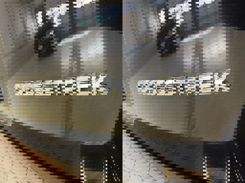 Used 2021 Subaru Crosstrek 2.5i Limited w/ Popular Package #3 image 11