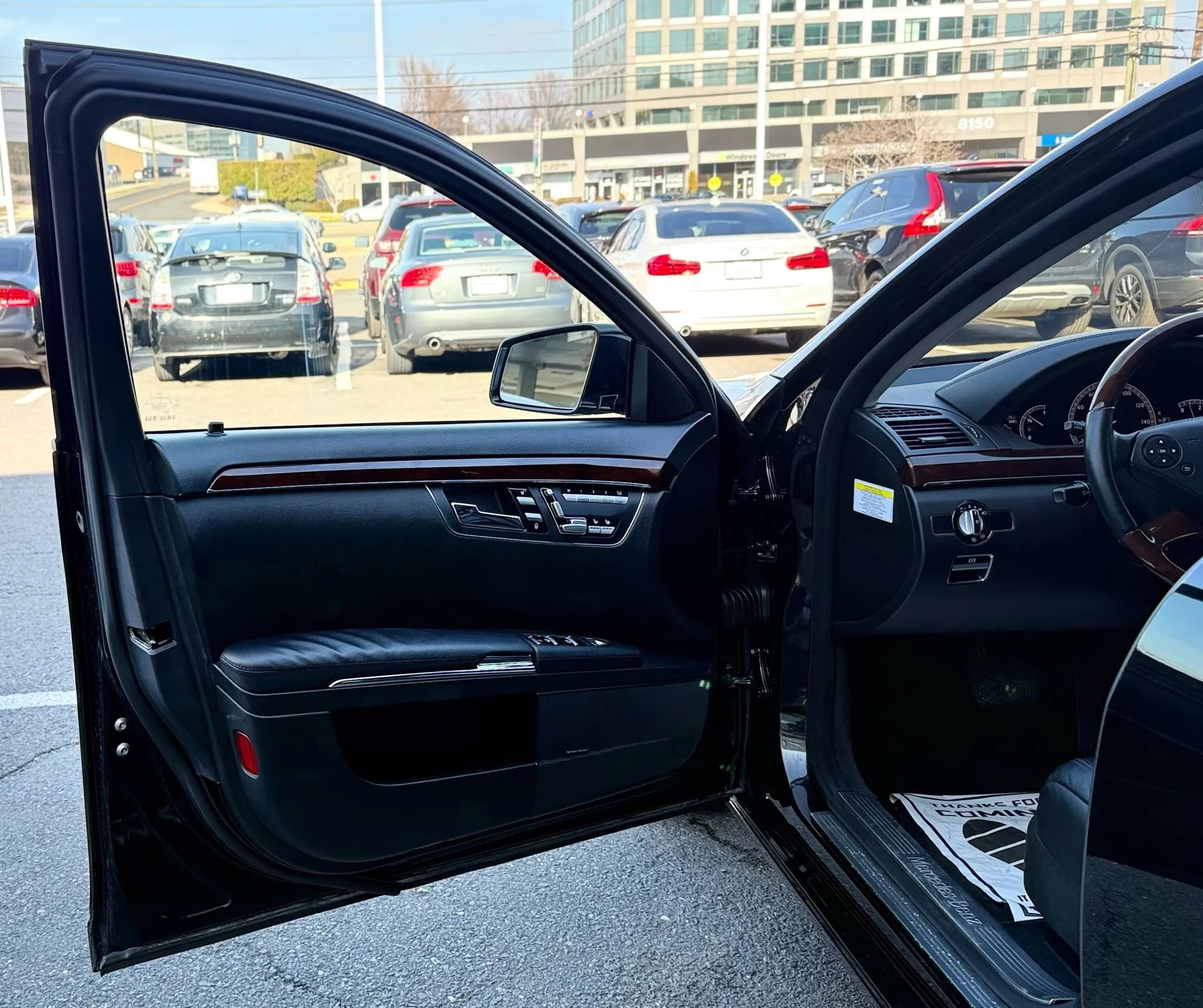 Used 2013 Mercedes-Benz S 550 4MATIC image 9