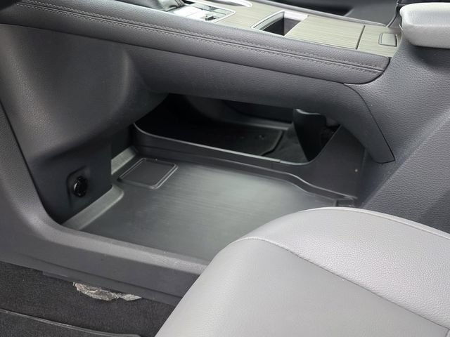 Used 2022 Toyota Sienna XLE FWD image 27
