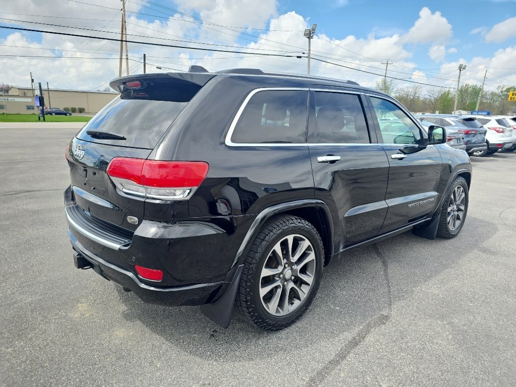 Used 2017 Jeep Grand Cherokee Overland image 6