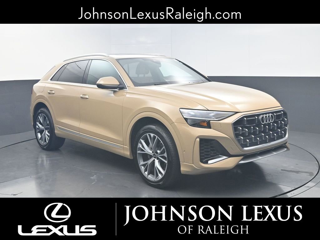 Used 2025 Audi Q8 Premium Plus image 3