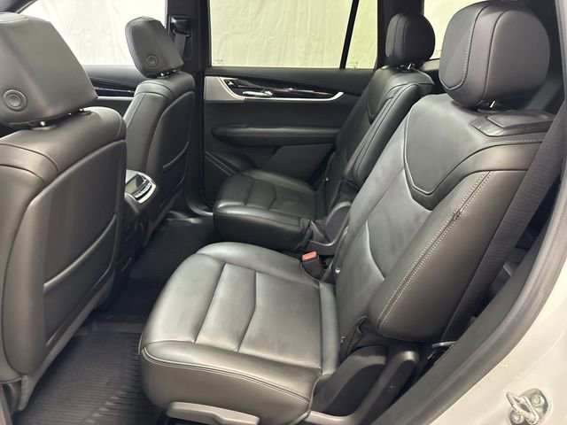 Used 2023 Cadillac XT6 Premium Luxury w/ LPO, Floor Liner Package FWD image 13