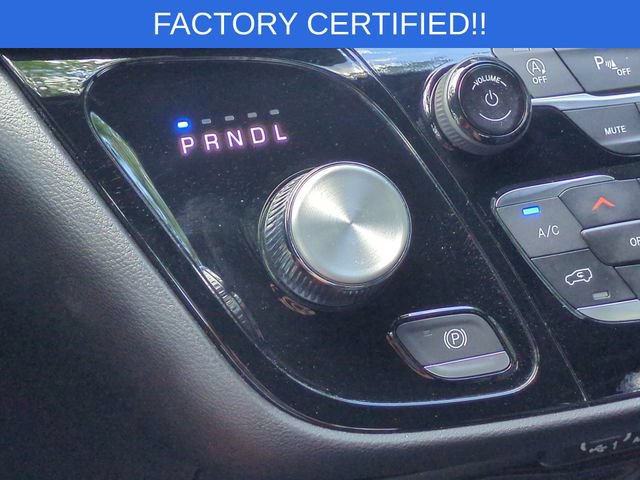 Used 2025 Chrysler Voyager LX FWD image 26