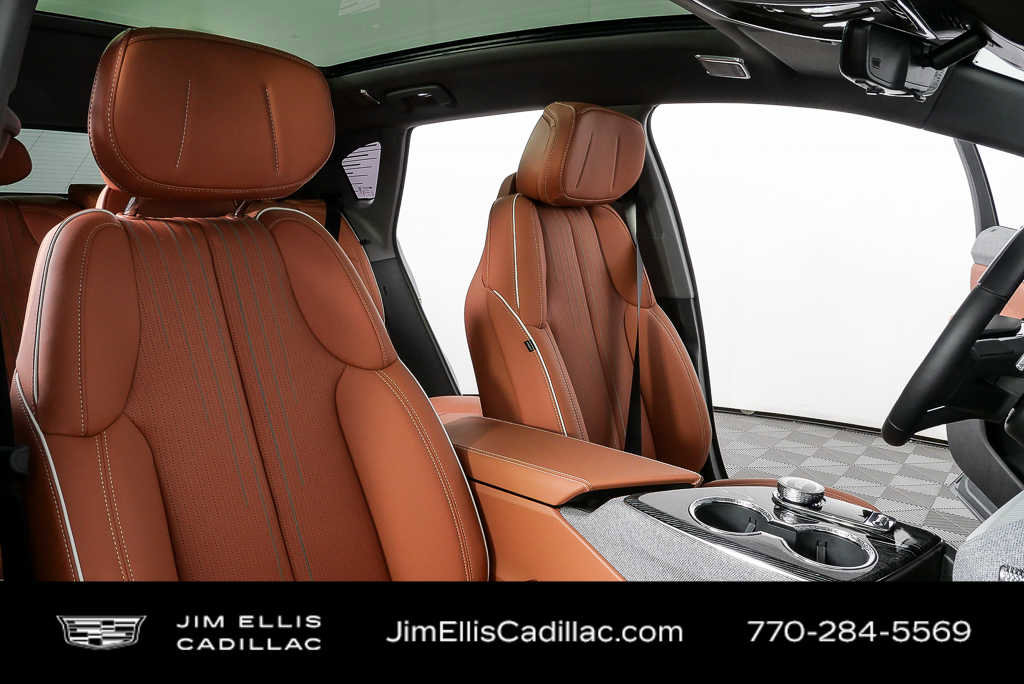 New 2026 Cadillac Optiq Luxury 2 RWD image 23