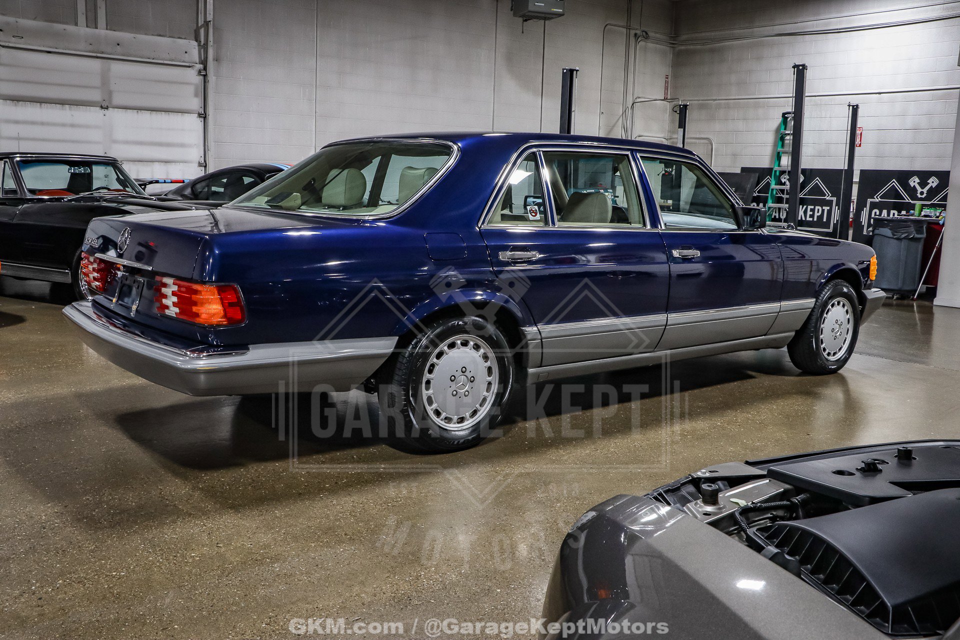 Used 1988 Mercedes-Benz 420 SEL image 9