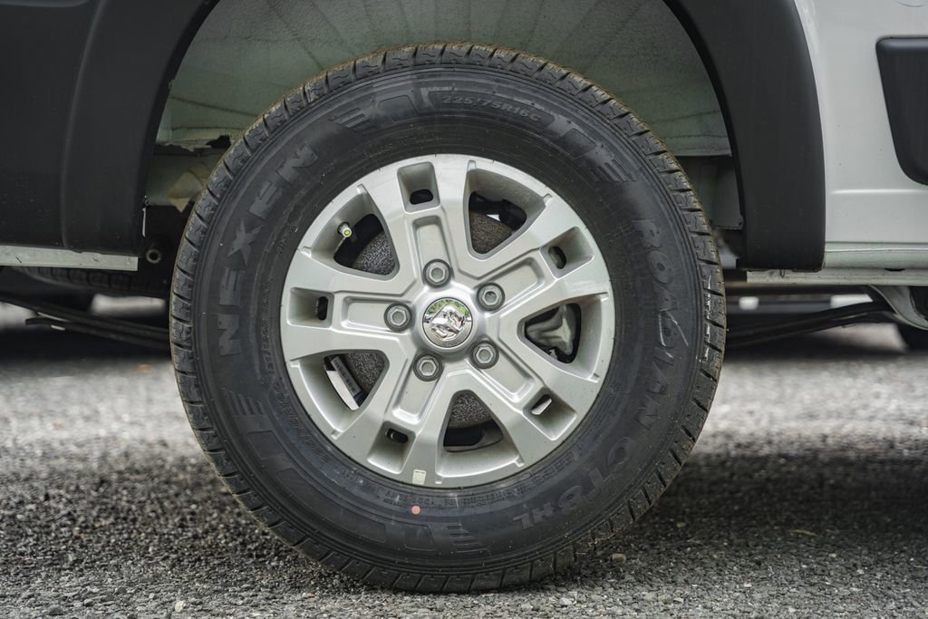 New 2025 RAM ProMaster 2500 w/ Quick Order Package 22G SLT image 15