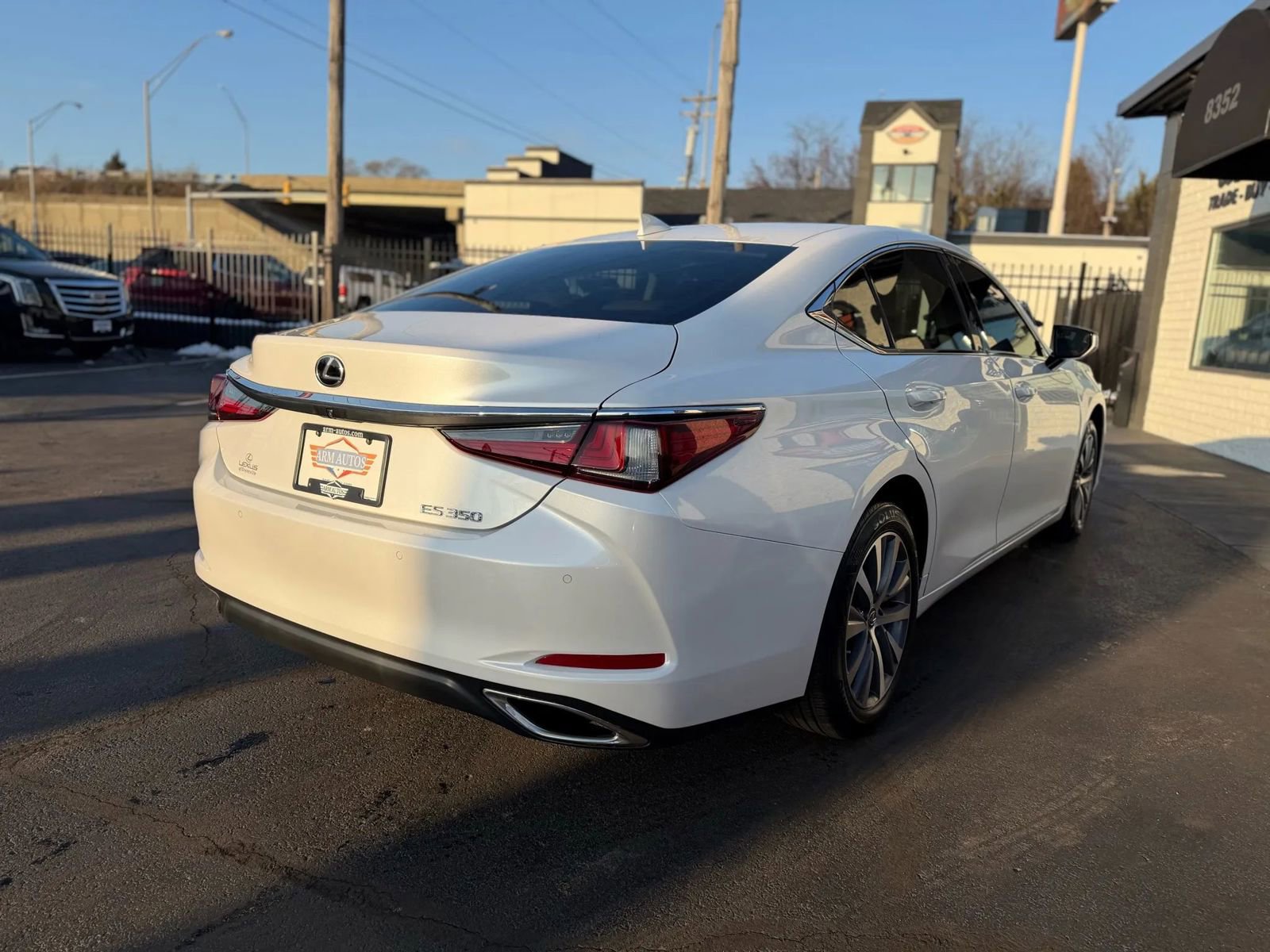 Used 2021 Lexus ES 350 w/ Premium Package image 10