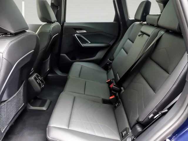 Used 2023 BMW X1 xDrive28i w/ Convenience Package AWD/4WD image 11