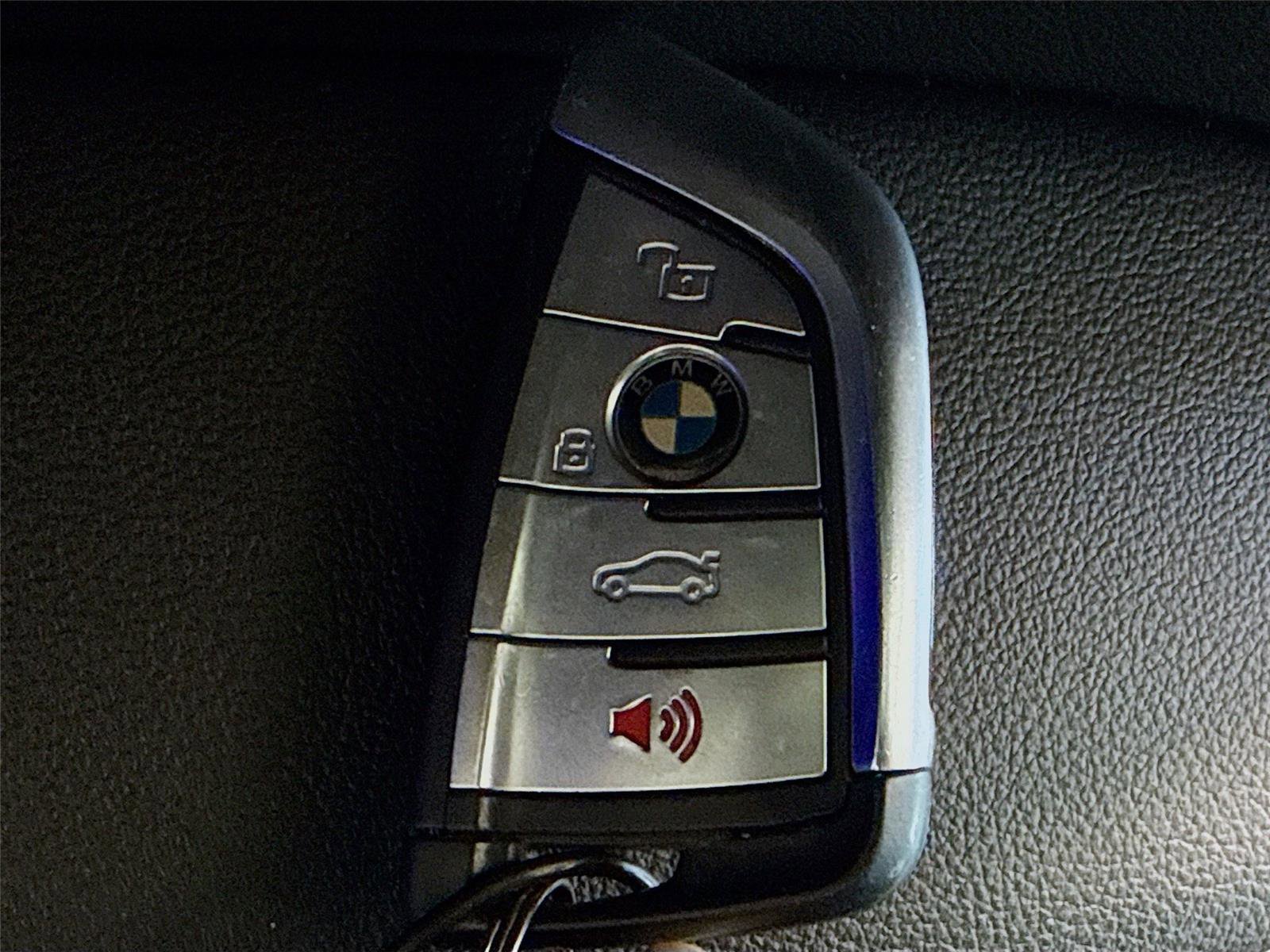 Used 2020 BMW X6 xDrive40i w/ M Sport Package AWD/4WD image 30