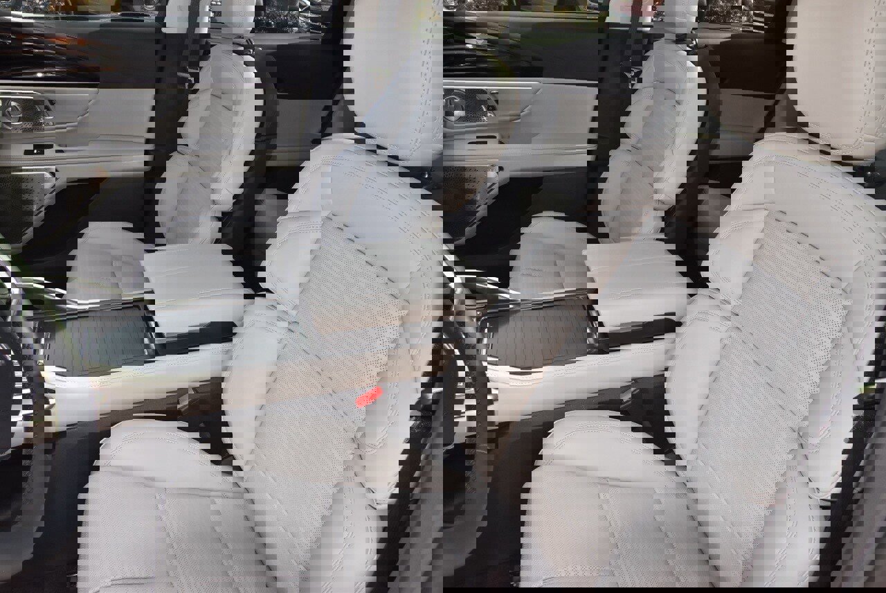 Certified 2026 Lincoln Nautilus Reserve image 34