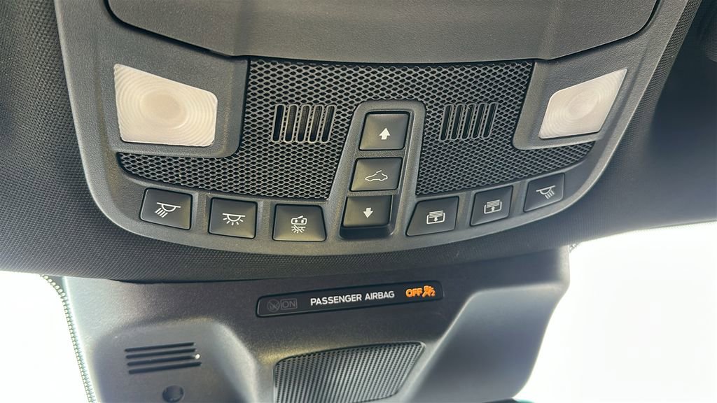 Used 2024 Ford Expedition Limited image 25