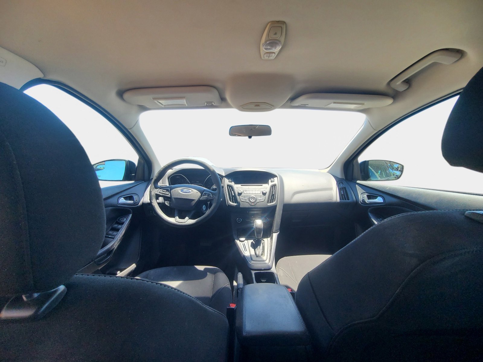 Used 2016 Ford Focus SE FWD image 8