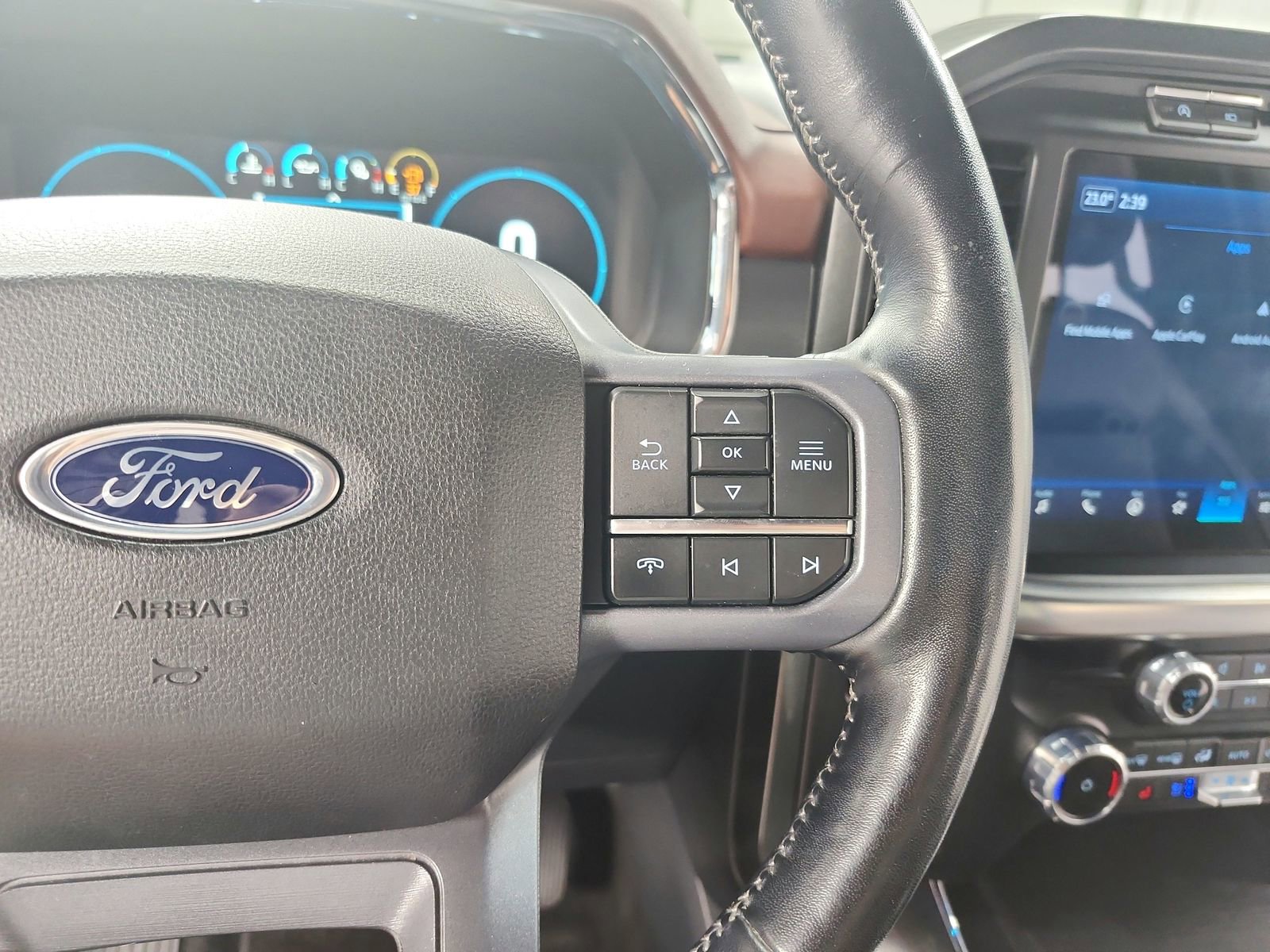Used 2023 Ford F150 Lariat w/ Equipment Group 502A High AWD/4WD image 26
