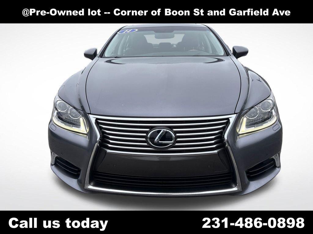 Used 2014 Lexus LS 460 L image 8