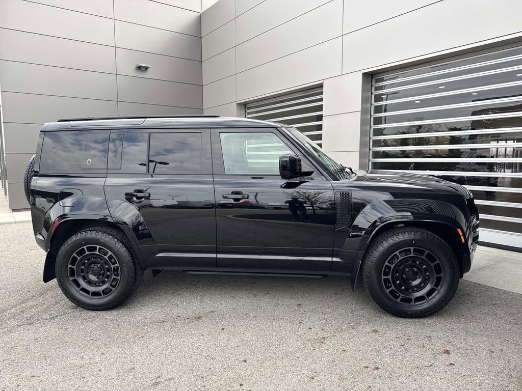 New 2026 Land Rover Defender 110 image 6