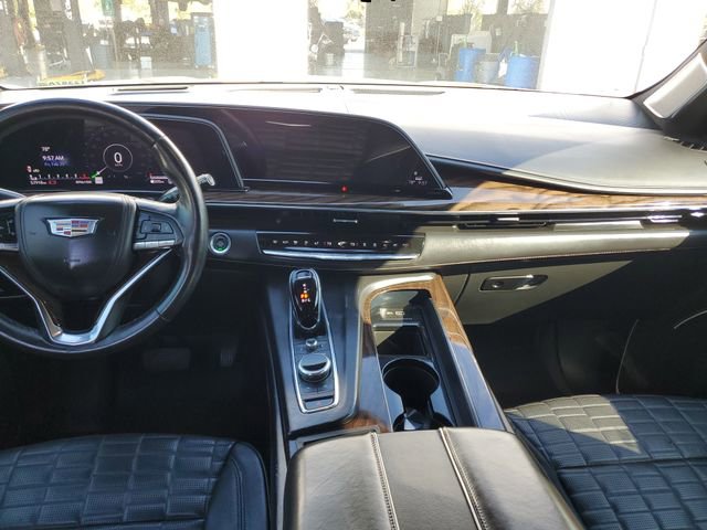 Used 2022 Cadillac Escalade Sport Platinum w/ LPO, ONYX Package image 13