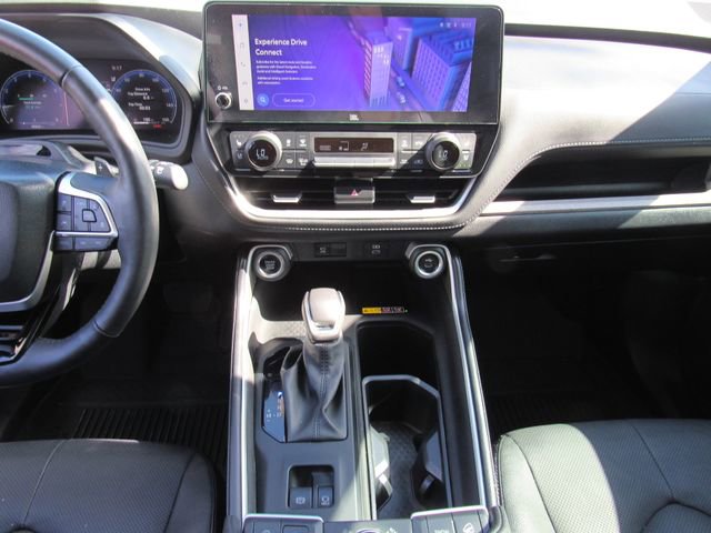 Used 2024 Toyota Grand Highlander AWD image 20