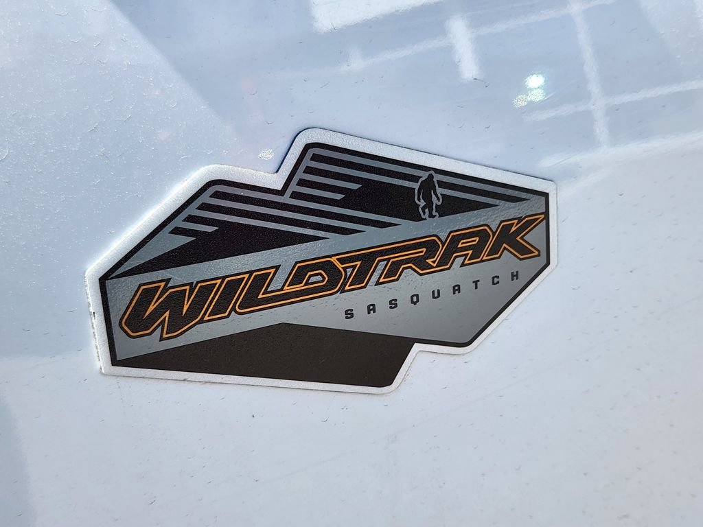 Used 2022 Ford Bronco Wildtrak AWD/4WD image 16