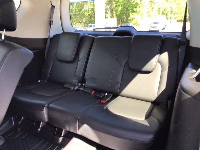 Used 2024 Nissan Armada SV w/ Cargo Package AWD/4WD image 10