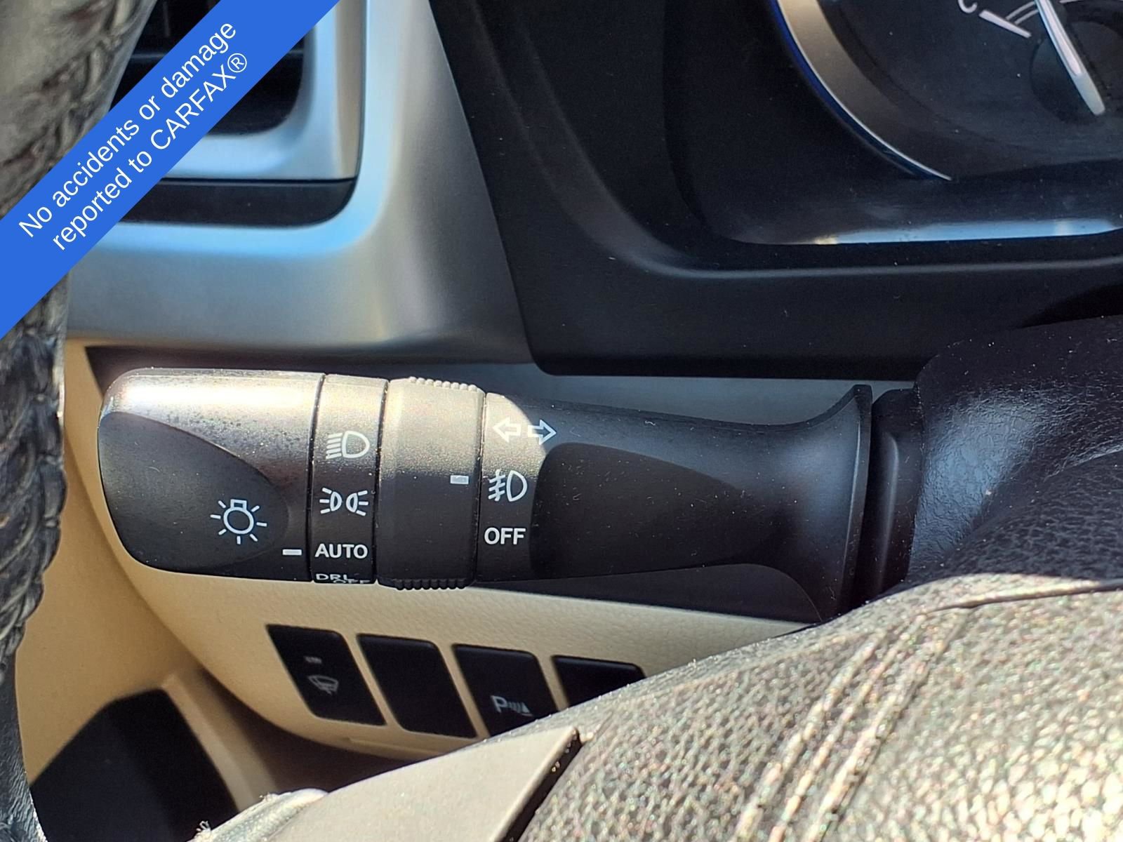 Used 2015 Toyota Highlander Limited AWD/4WD image 22
