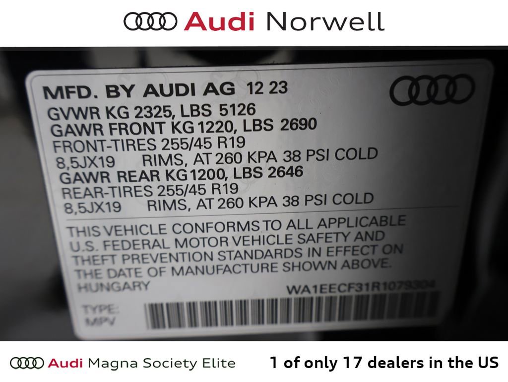 Used 2024 Audi Q3 2.0T Premium Plus image 3