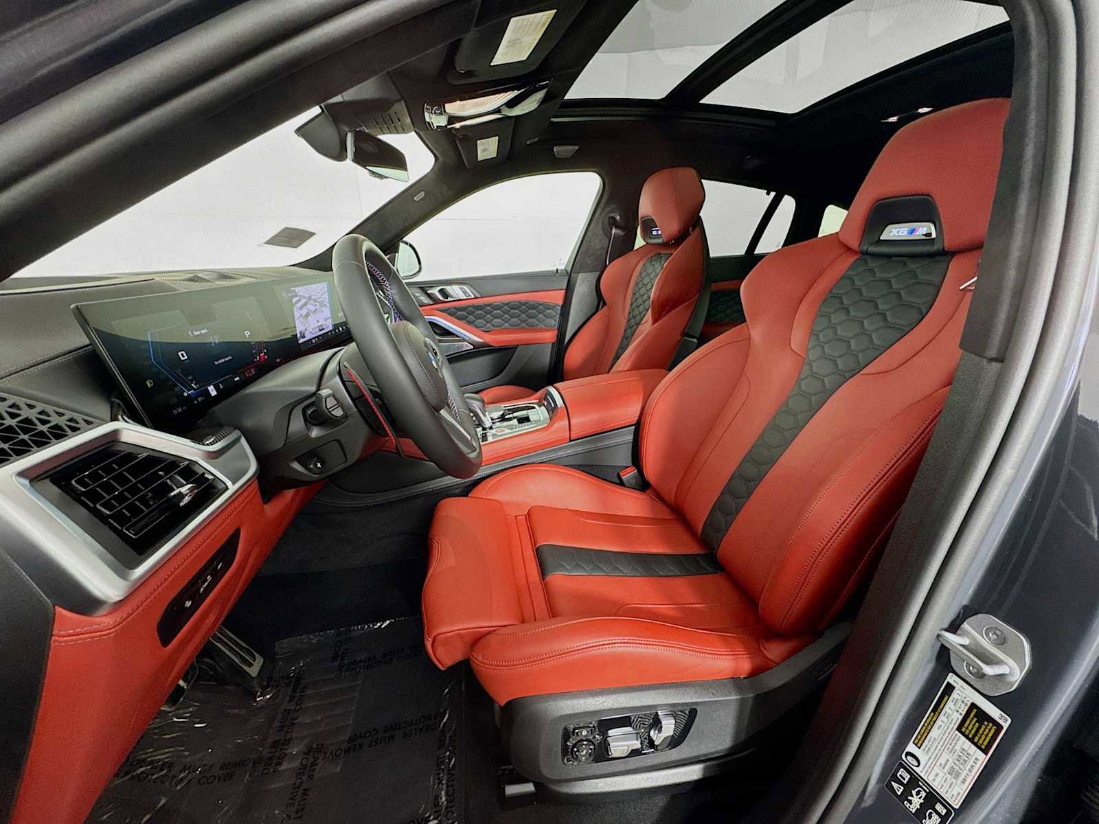 Used 2026 BMW X6 M Competition w/ Executive Package image 11