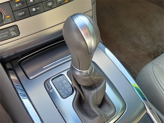 Used 2015 INFINITI Q40 w/ Moonroof Package image 26