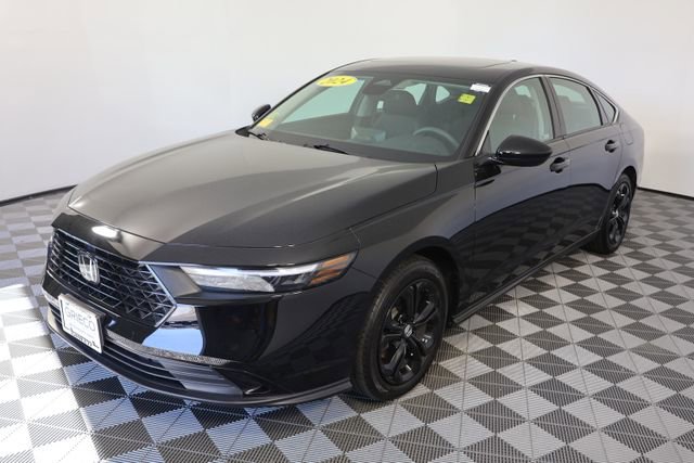Certified 2024 Honda Accord EX image 4